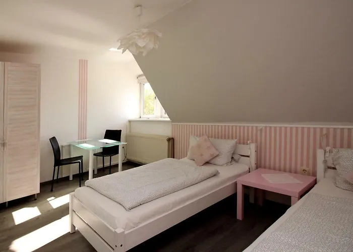 Am Apfelgarten-3 Mit Pkw-parkplatz, Christianiweg